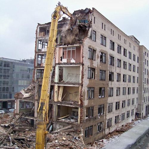 Промышленный демонтаж корпуса «Государственного Института Прикладной Химии» (ГИПХ) в г. Санкт-Петербург